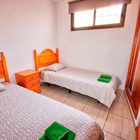 Al Lado De La Playa Appartement *